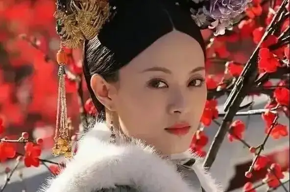 甄嬛|甄嬛登顶太后必杀的一个女人：如花美眷，可怜又无辜