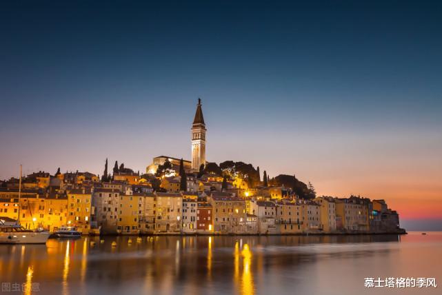 公共服务|全球最美的15个小镇，随便挑几个，跟着心爱的人一起私奔吧