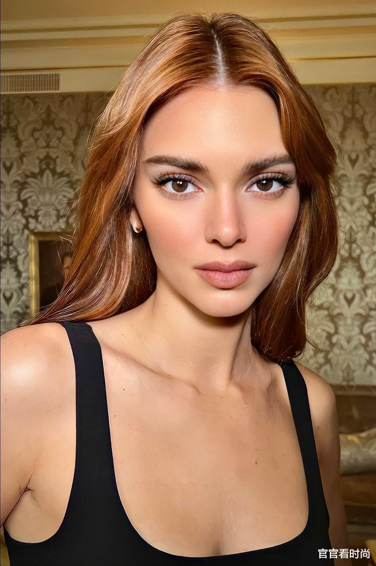 徐璐|肯达尔·詹纳用不寻常方式切黄瓜，被嘲笑，网友：毁了一周的生活