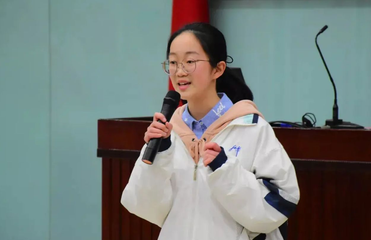 营商环境|为什么很多穷人家的孩子不去考公务员，他们是不知道公务员的好吗