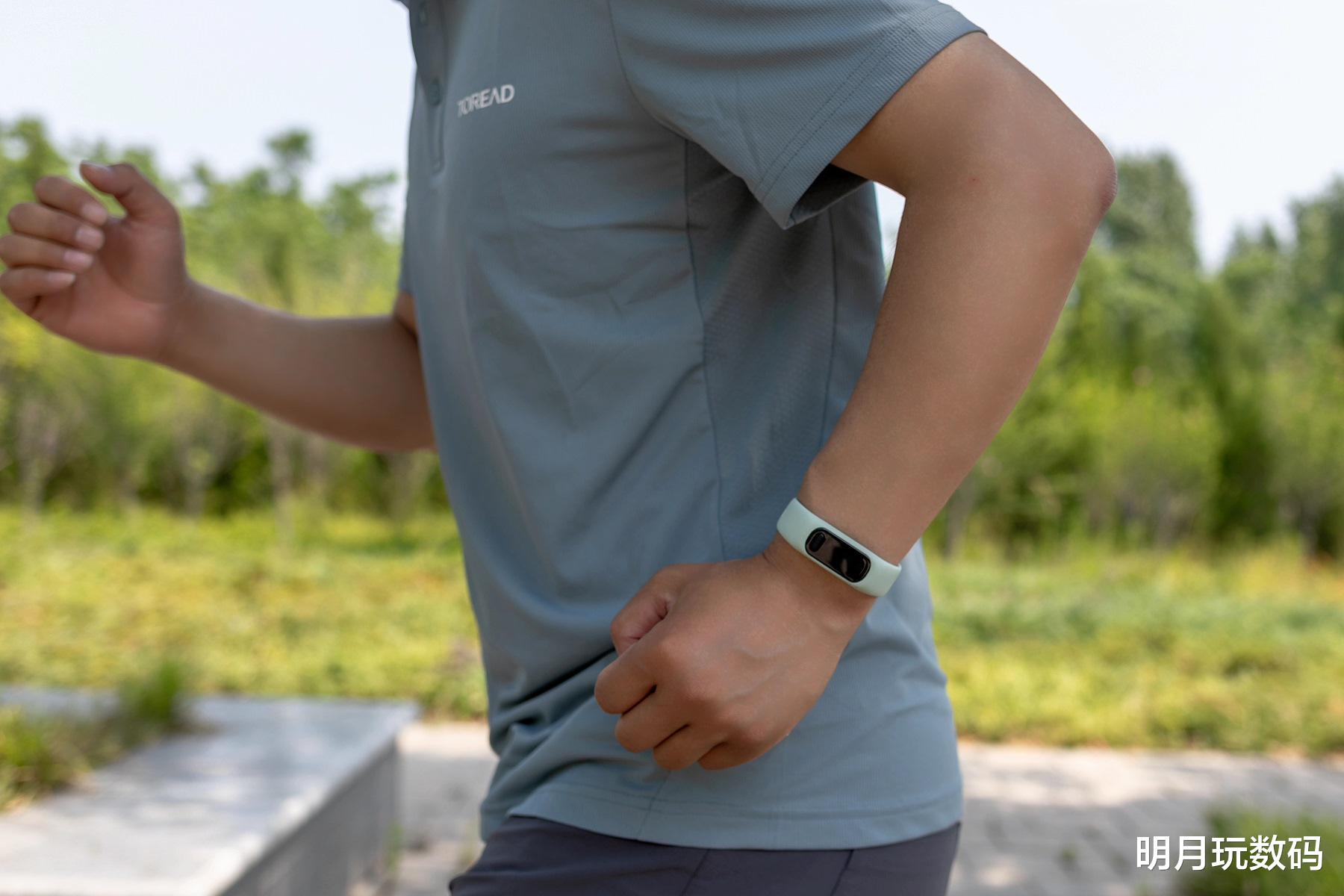 Twitter|全天候健康监护，GarminSmart 5运动健康手环体验