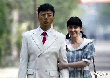 董洁|40岁董洁再扮少女惹争议：一个人过得好不好，都写在了脸上