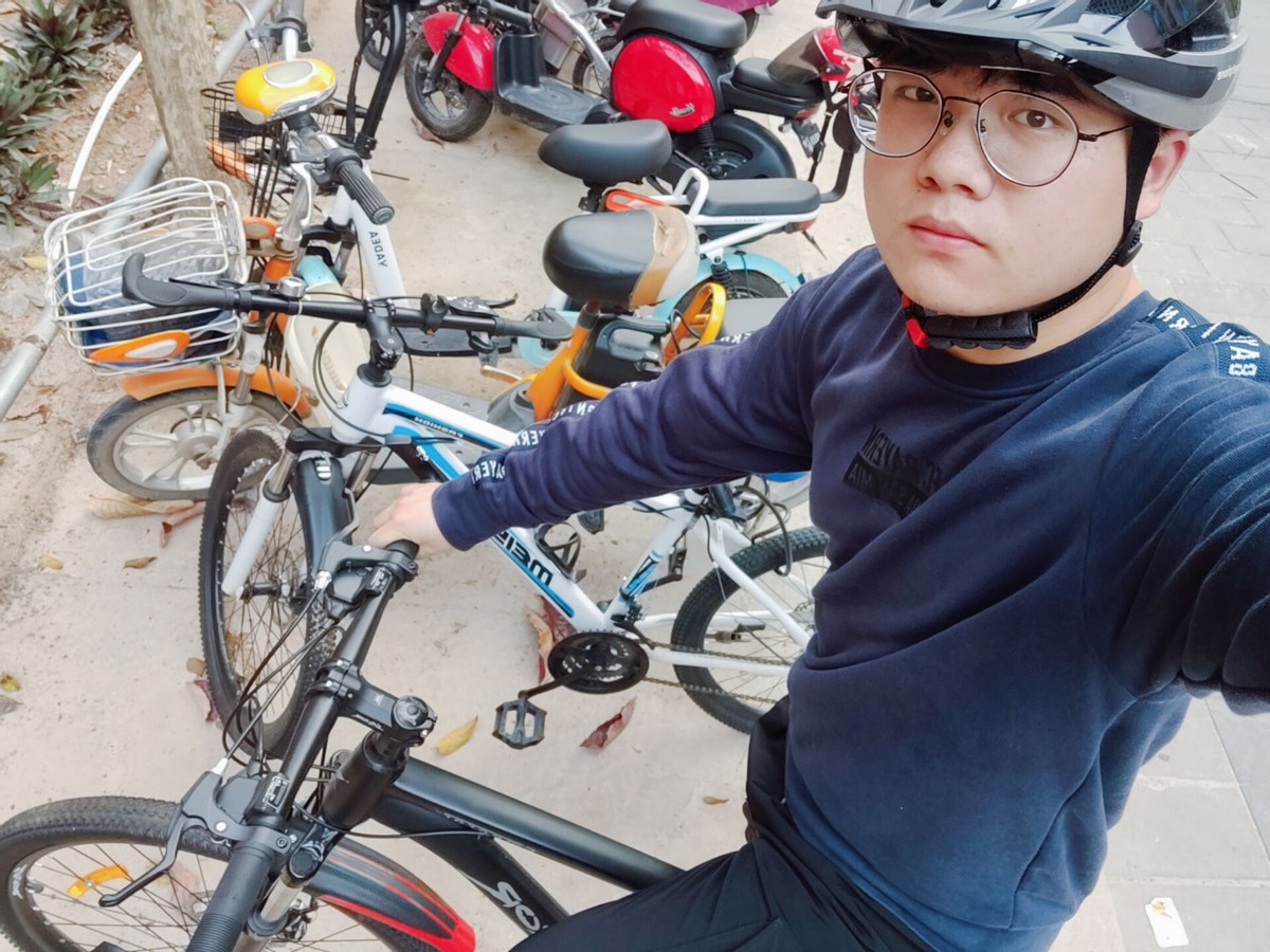 ai|不止是骑行头盔，Helmetphone M1T NEO王炸组合：智能灯光+蓝牙音箱+鸿蒙智联