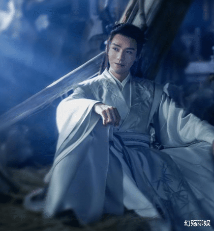 肖战|8位最有共情力角色：肖战层次分明，任嘉伦靠借位拍吻戏看哭观众