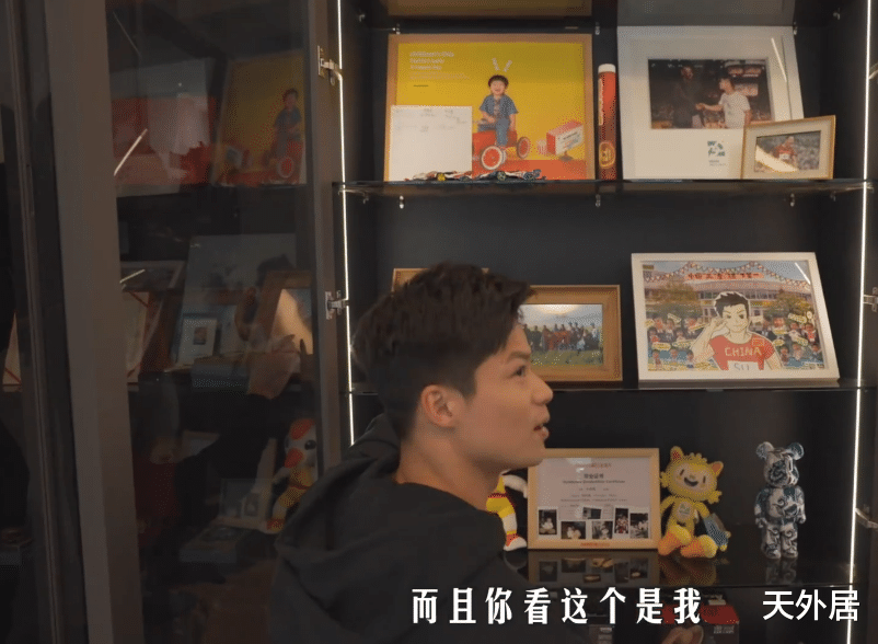 暴龙兽|苏炳添晒290平米新房+龙珠手办墙！感谢太太林艳芳的“温柔支援”