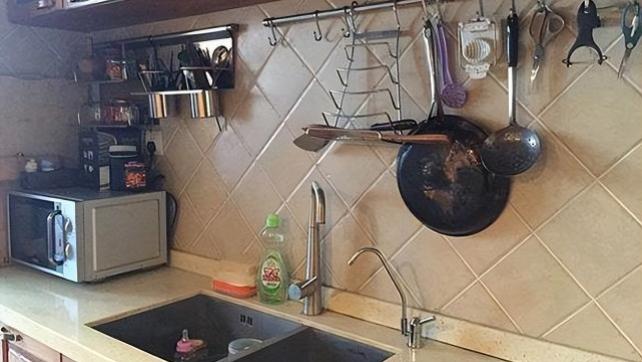 老婆装修把洗衣机放在了餐厅，真的很实用，但朋友却说很奇葩