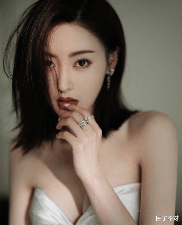 张小斐|这5位女星皆因一部戏爆红,缘何落得“昙花一现”?张小斐可惜了