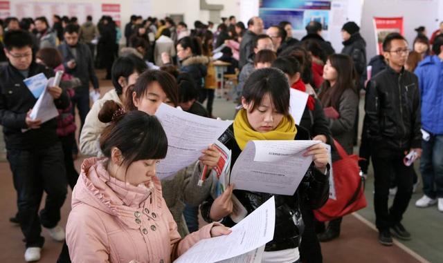 大学生|“早知如此，就不供他读大学”，父母哭诉，揭露当代大学生的现状