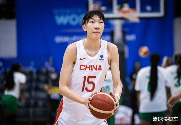 李月汝|20投15中砍34分9板！女篮最强王牌 世界杯冲奖牌还得看她俩