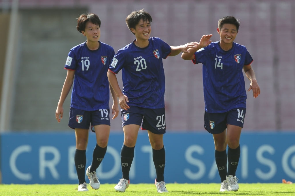 詹姆斯·哈登|92分钟进球！台北3-0大胜，末轮死磕越南，不败=中国队创足球历史