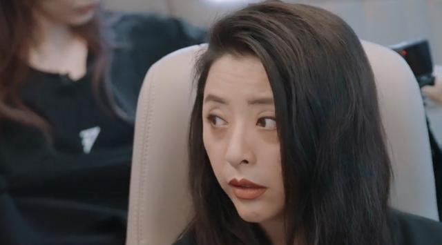 浪姐3|“浪姐3”抛下磨皮滤镜，卡粉、痘痘全出现，女星的真实肤质曝光