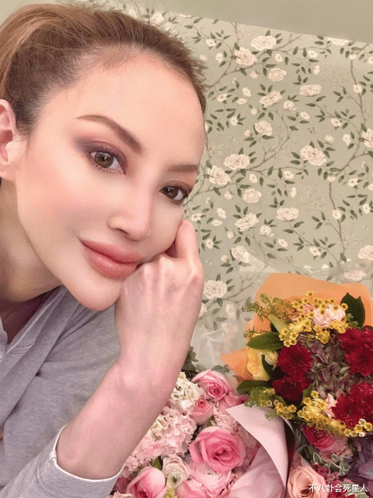 整容|10对同龄中老年女星现状对比，自然老去比整容脸顺眼太多了