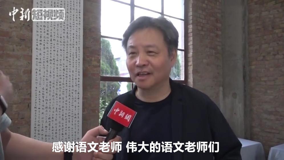 余华|万人血书请他上《脱口秀》，李诞还能被骂？