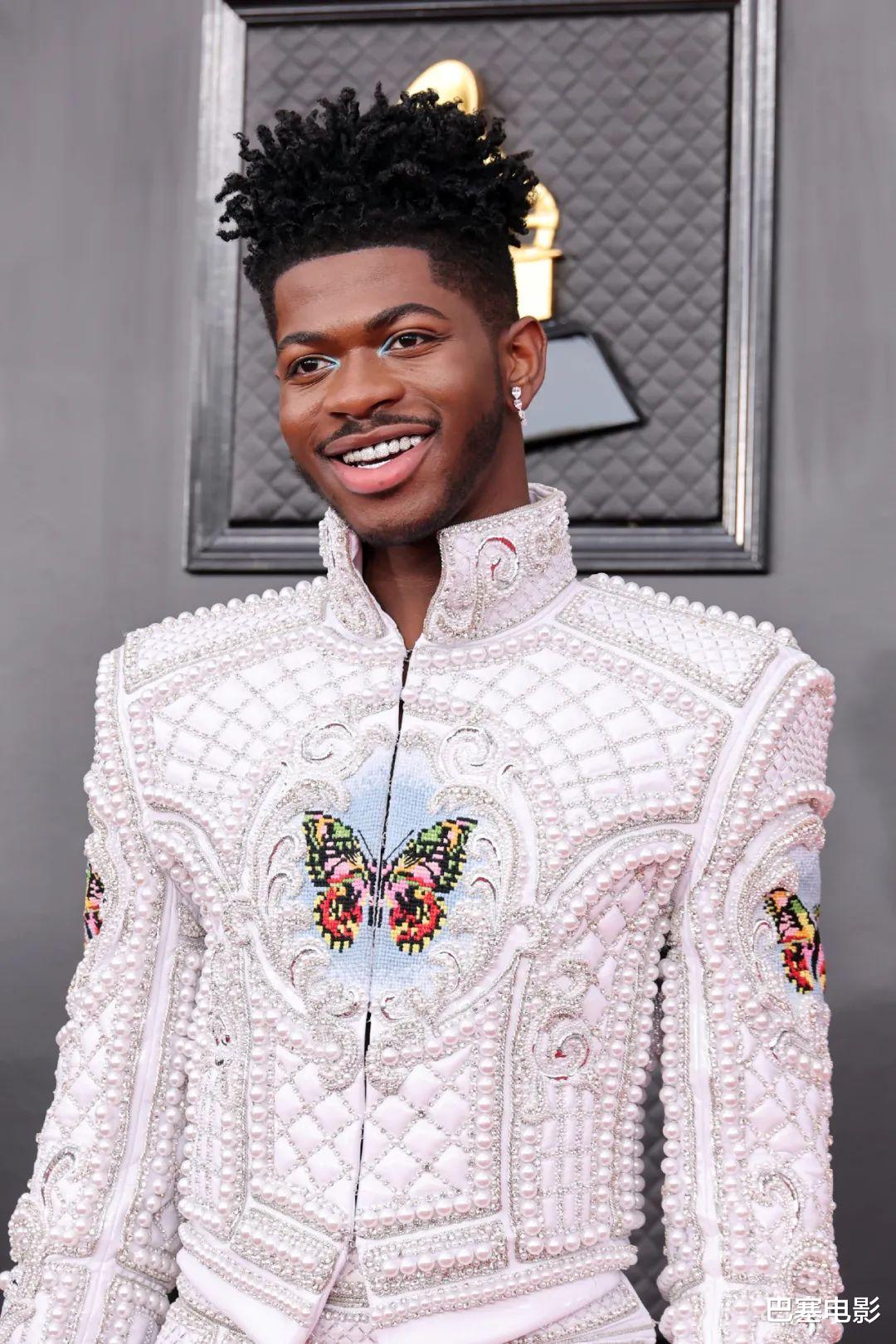 比伯|外国红毯大作妖，比伯像出院，欧美谢娜、金巧巧辣眼，gaga最美