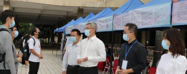 招聘|22年铁路集团开启招聘，平均收入5400以上，专科生也符合要求