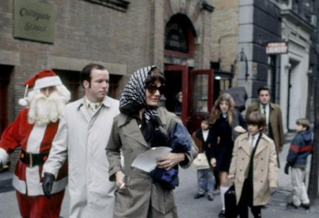 杰奎琳|杰奎琳:20多岁嫁给肯尼迪,30多岁就遭嫌弃,拿着几千万优雅转身