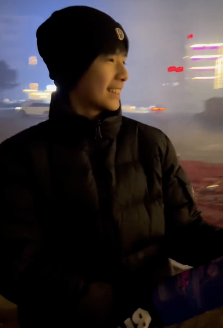 董洁|世纪大和解！潘粤明发文为14岁儿子庆生还艾特前妻，董洁转发回应