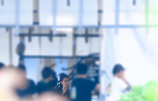 刘诗诗|《一念关山》路透曝光,刘诗诗挑战两种造型,画面感太美