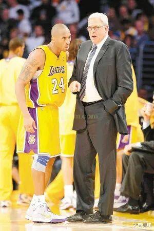 菲尔·杰克逊|菲尔.杰克逊才是NBA真正的人生赢家