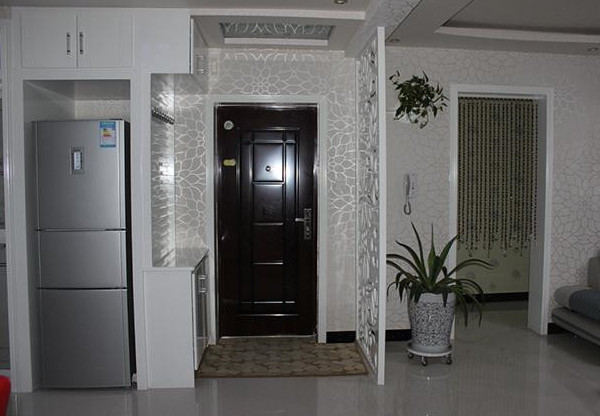 晒晒老公15万装修的婚房,哪里都好,就是冰箱位置太尴尬!