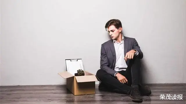 产品经理|老板在群里通知事情，回复“OK”“好的”全不对，这样回复更好