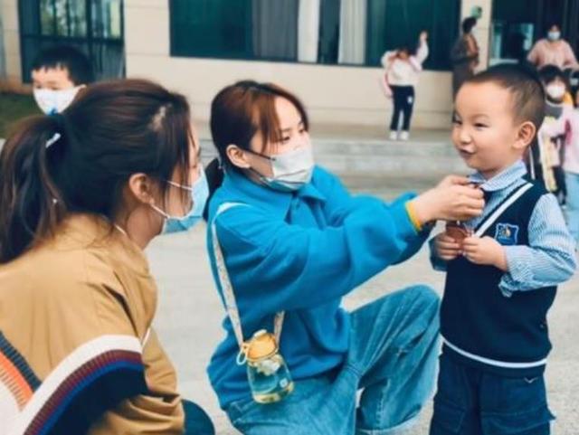 北海舅舅再发动态,回应说从不后悔过往言行,与许敏关系成谜团