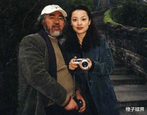 张纪中|张纪中：曾与妻子互曝私生活混乱，花3亿离婚分家，移居国外！