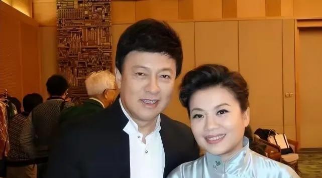 张也|歌唱家张也:54岁依旧单身无儿无女,有吕继宏陪伴很幸福