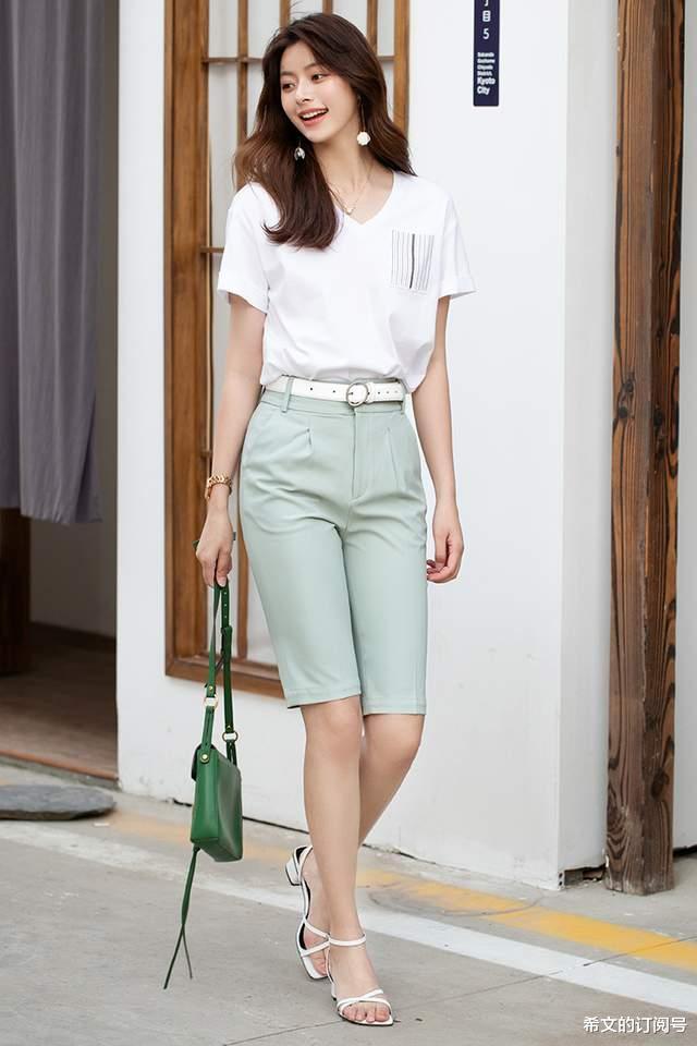 西装|优秀的职业装，带给你的不仅是气场，还是女人独有的温柔