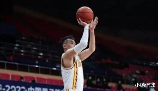 山西男篮|CBA广厦与山西比赛结束后，球迷建议：这3人可以去NBA闯一闯