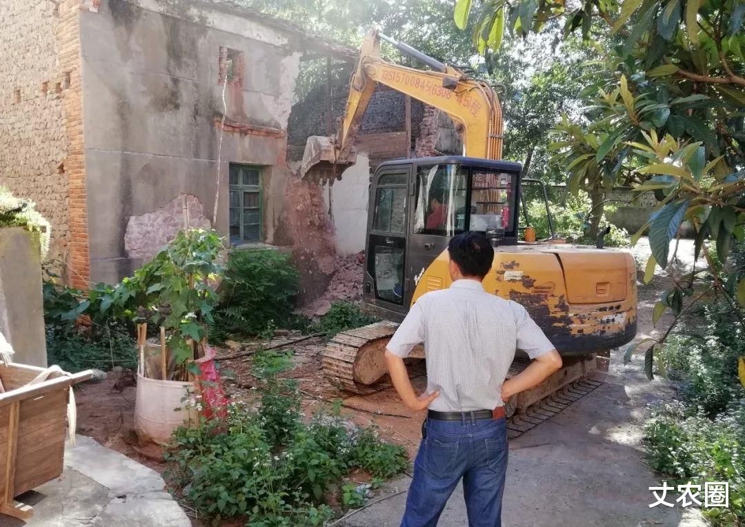 宅基地|退出、付费2选1?农村“一户多宅”再迎整顿,祖传失效,早准备