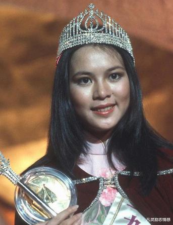 郑文雅|三十多年前,香港街头贴满郑文雅上厕所的照片,退圈多年后落魄成这样