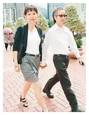 叶童|结婚34年无子女,目睹富豪丈夫梅开四度, 叶童为何坚持不肯离婚?