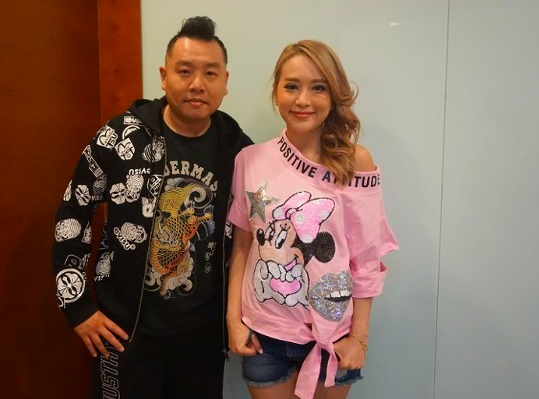 林雅诗|曝44岁女星与前男友复合！为爱放弃移民英国，男方曾出轨有私生子