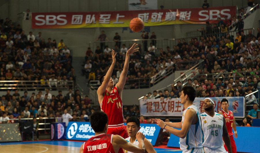 MVP|CBA成立至今一共有14位本土球员拿到过MVP，看看谁最有争议？