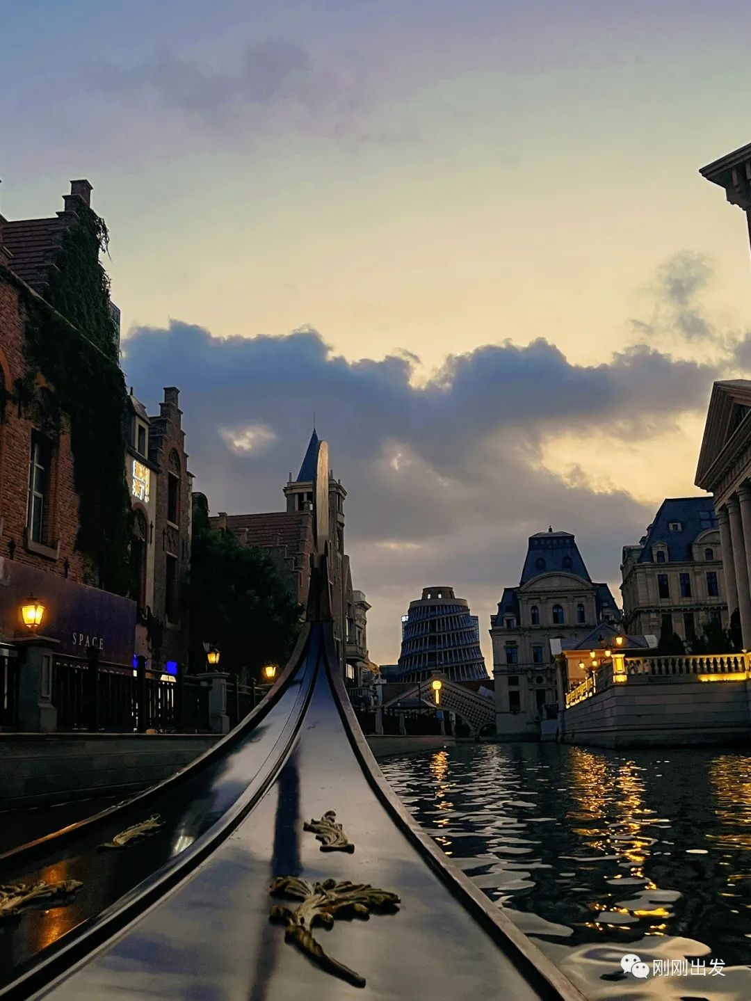 广西|大连旅游季,东港音乐喷泉广场看云,再到水城坐贡多拉