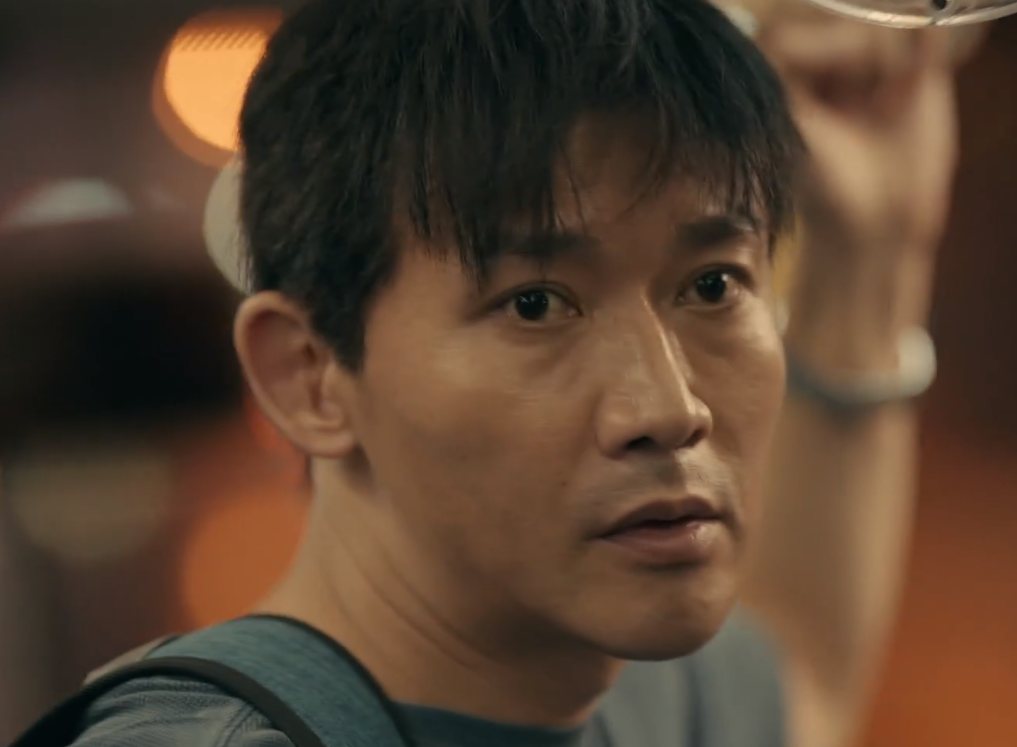 秦昊|《亲爱的小孩》被央视官宣，秦昊携3位实力派压轴，央视抽到王牌了