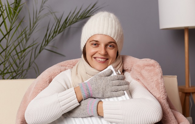 白领一族，如何保护好自己的颈椎？要做好4点，两种美食