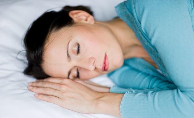 运动|40岁以后,要是有这几个特征,那说明你保养得不错,恭喜你很年轻