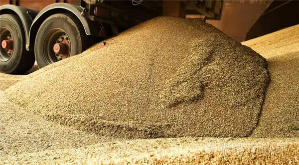 |40吨小麦,仅能生产1吨味精,为何被认为是损害人体的工业产物?