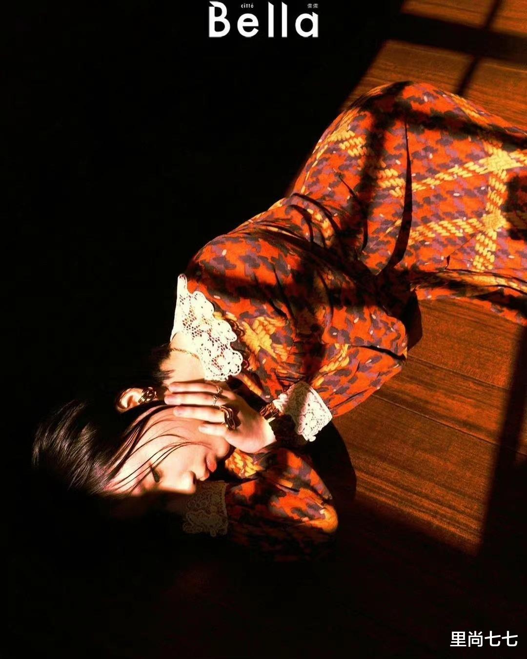 小S长女出道即登金九！剪短发更高级了，但一双小孩手却抢眼