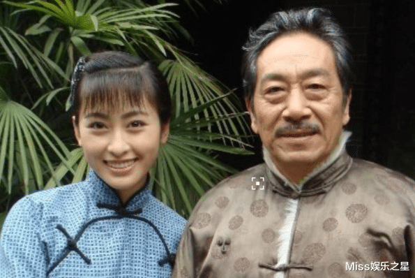 王奎荣|王奎荣与小37岁的饶芯语结婚，69岁老来得子，成人生赢家