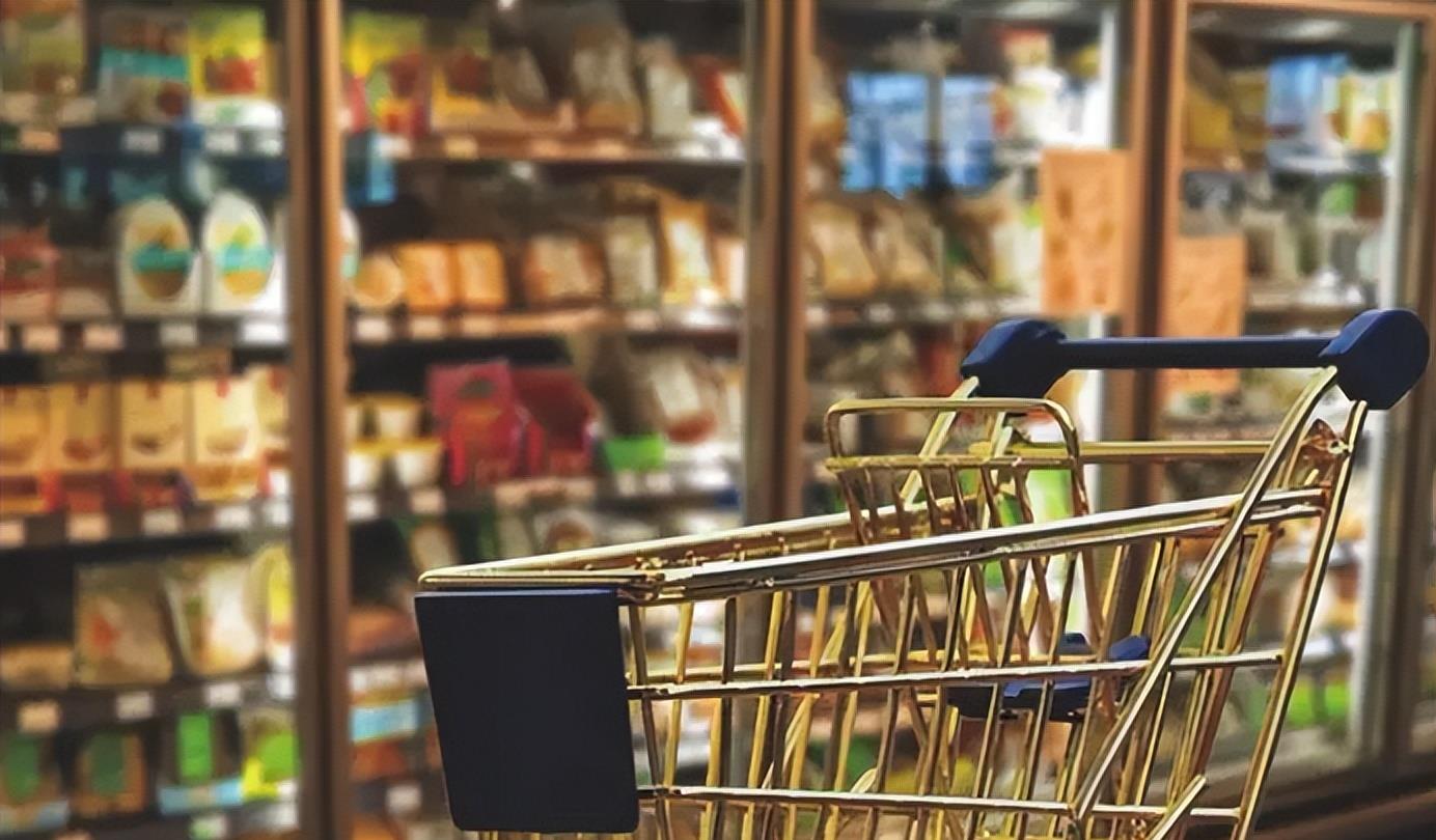 机器学习|为何越发达的国家，越不扶持“电商”？看到路边的街道就清楚了