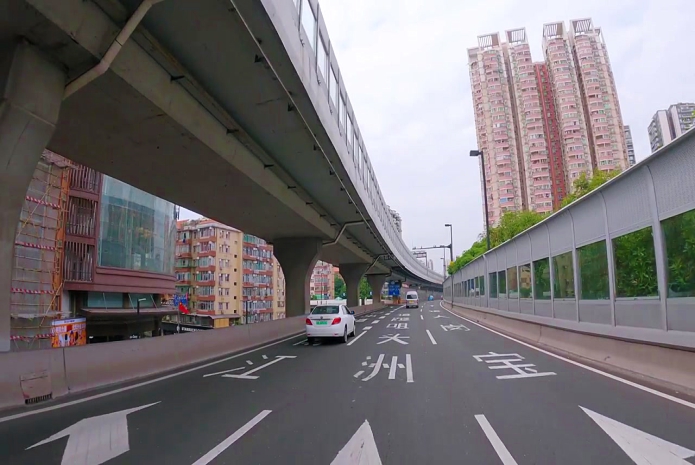 广州市|广东省省会,吸引全国众多游客前来观光购物,节日气氛浓厚