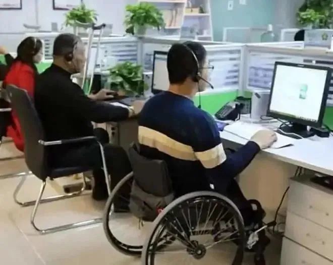VR|拒绝日本人投资，1/3员工是残疾人，这国产泡面彻底火了
