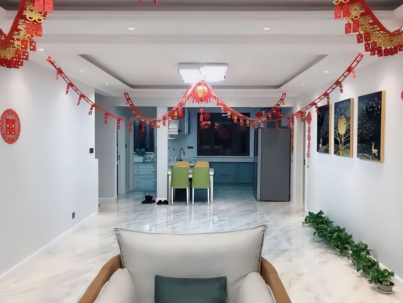 上海小夫妻的婚房意外“火了”,装修一塌糊涂,每个功能区都踩坑