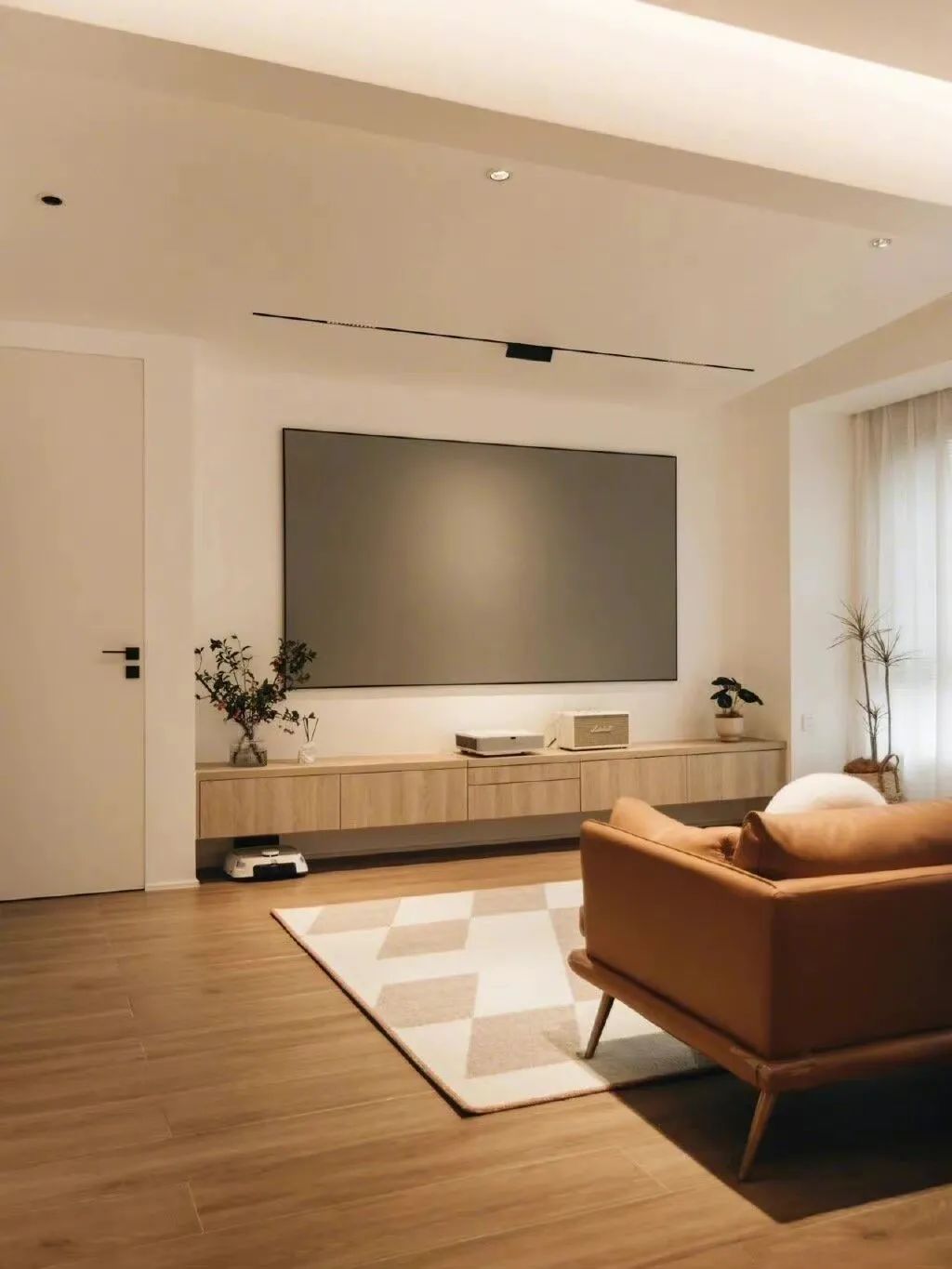 听我一句劝,全屋通铺木地板显大不止一点点!!!