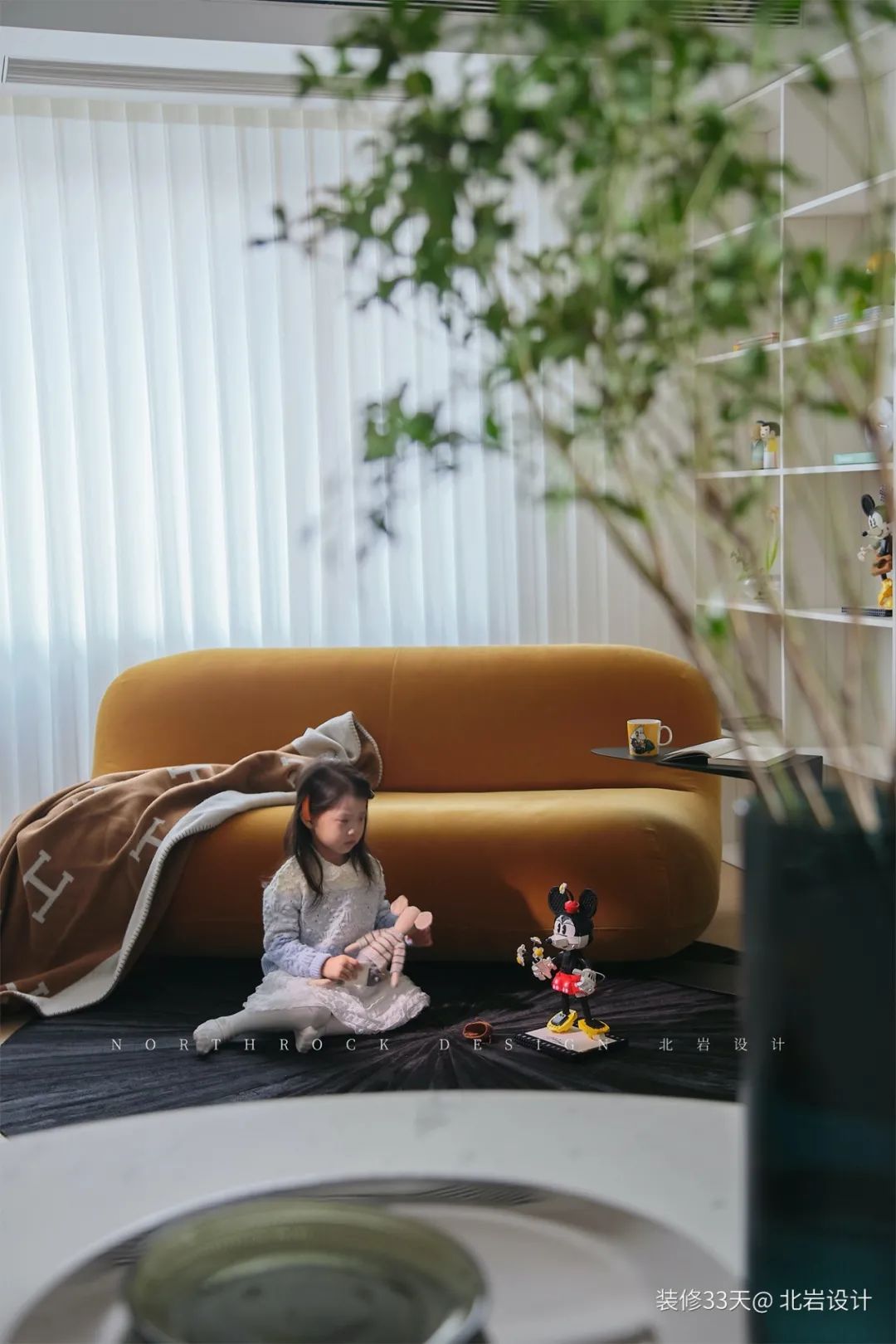 装修设计:120平老房改造现代高级质感四居