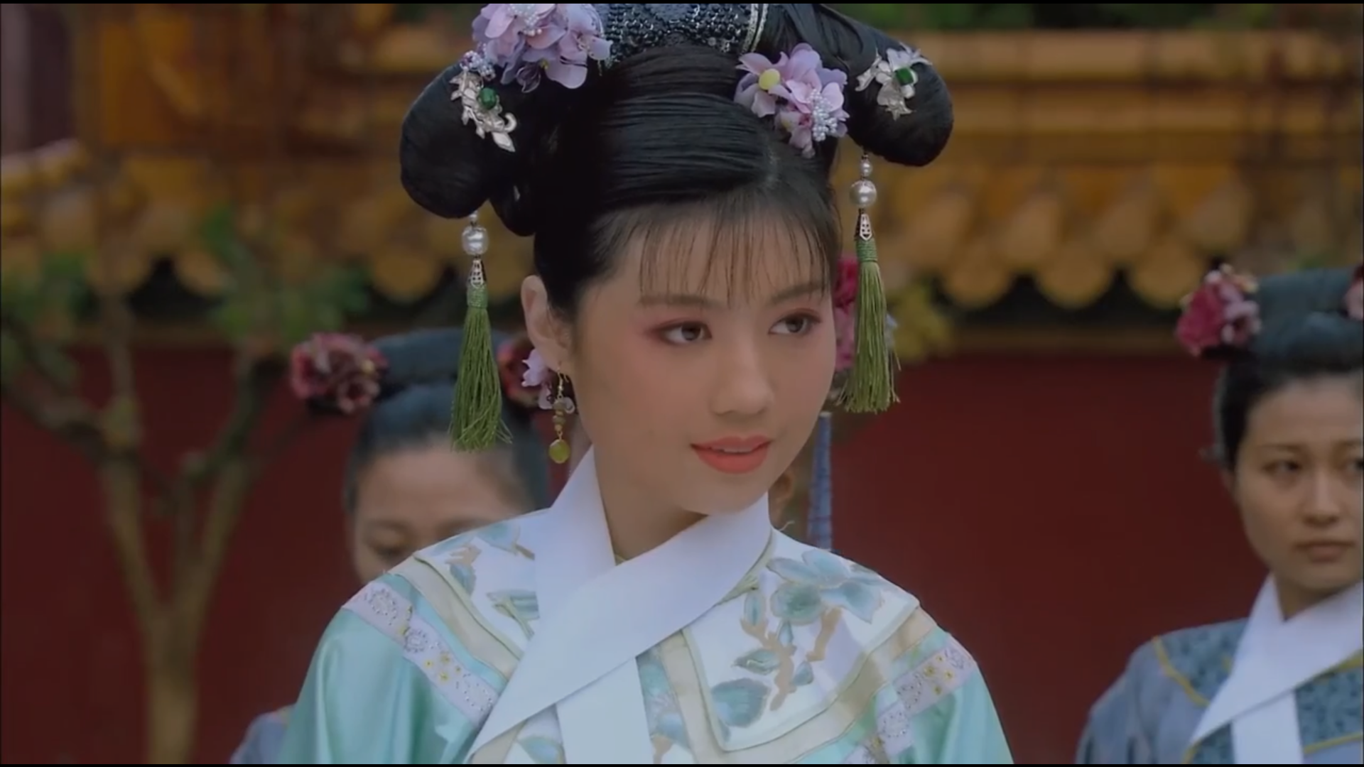 甄嬛传|甄嬛传：不看历史，《甄嬛传》中青樱的结局很不好