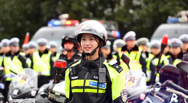 辅警|公安部门招聘“年薪制辅警”,年薪高达15万,还有机会直接入编